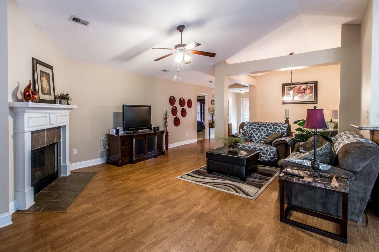 Villa Rockett! Your Sweet Home Away From Home! Huntsville Dış mekan fotoğraf